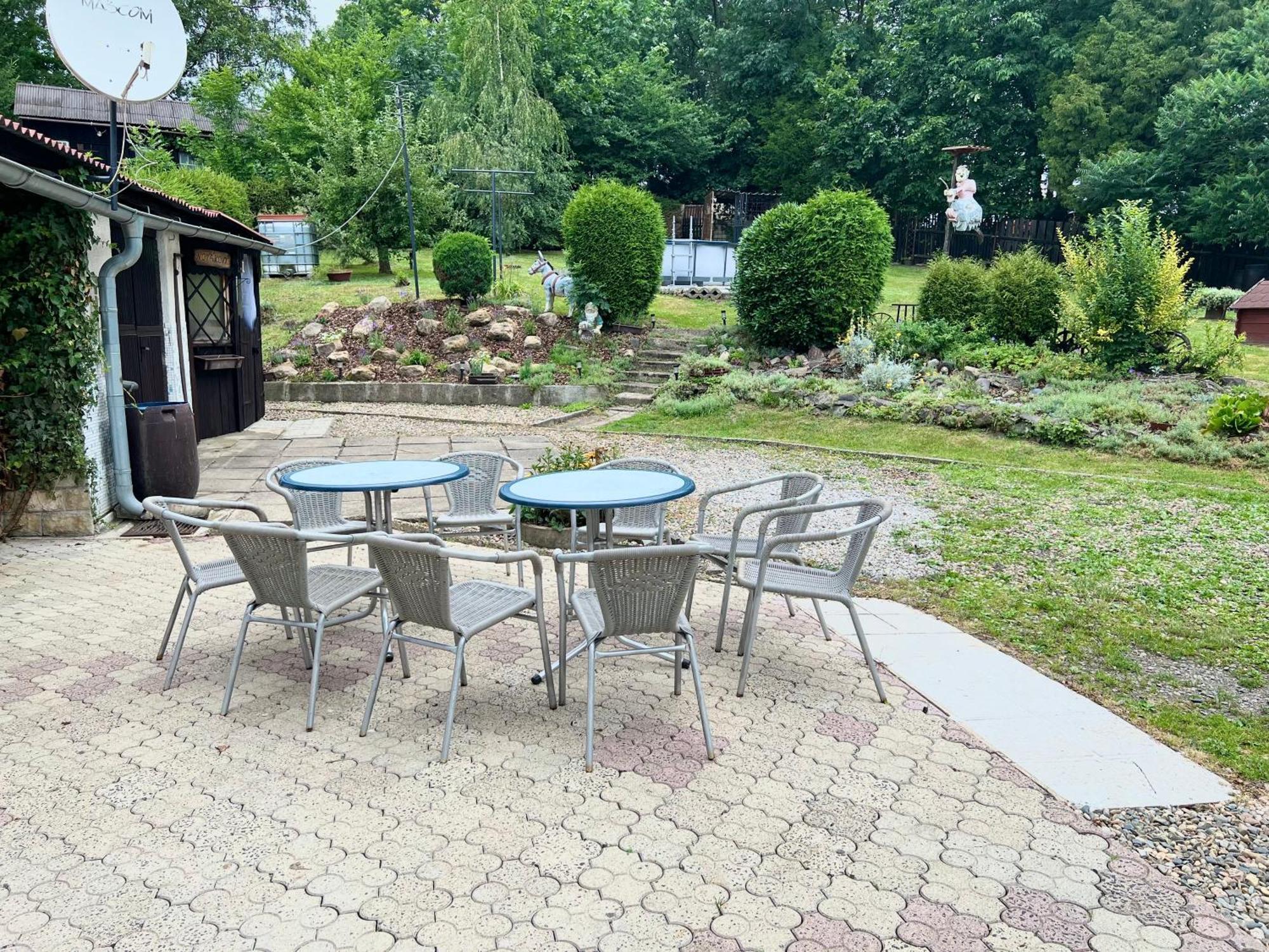 Mezi Stromy 165 * Ceska Kamenice
