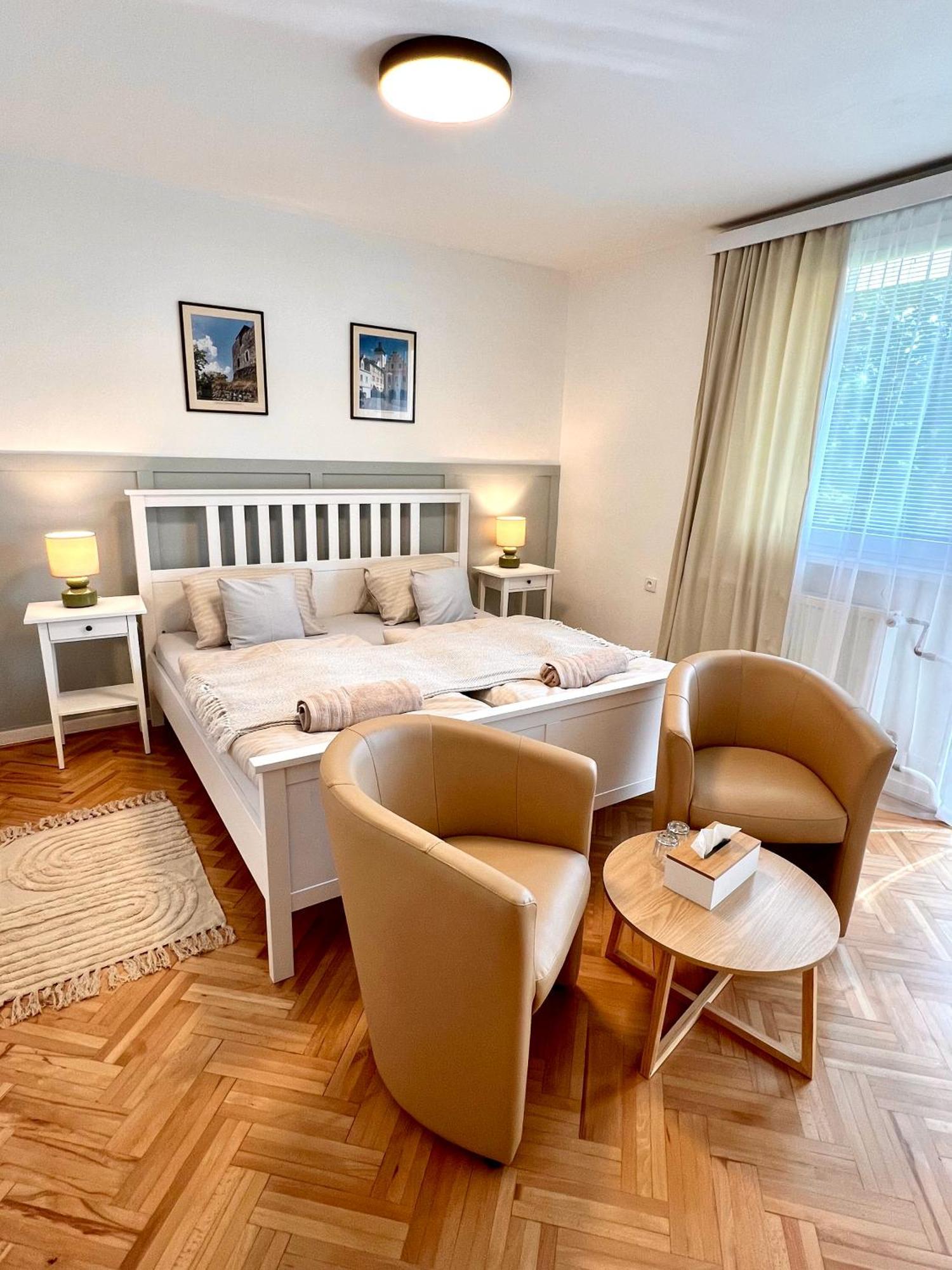 Mezi Stromy 165 Holiday home Ceska Kamenice